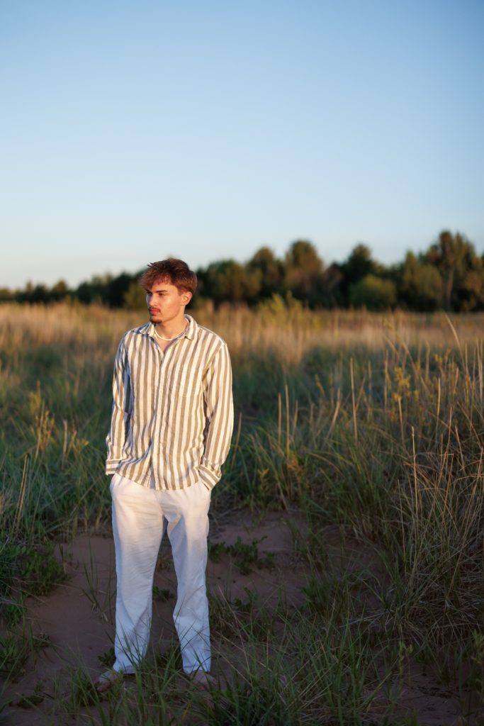 Jaymeson senior portrait in Duluth, Minnesota, and Superior, Wisconsin, natural light photography.